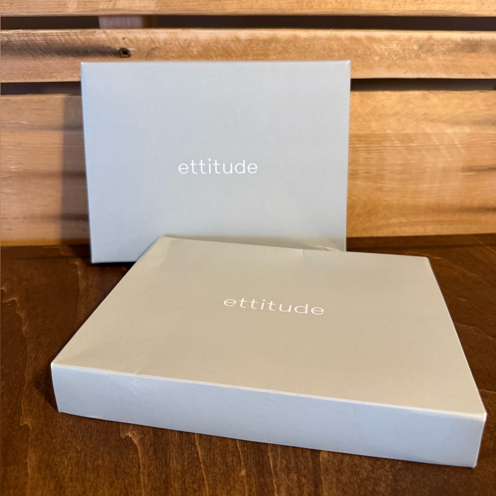 Ettitude Set - Picture 6 of 10